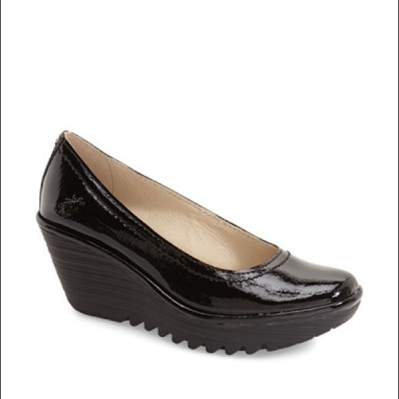 Fly london yoni wedge pump Clearance